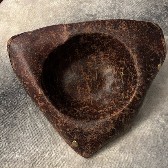 Brown Distressed Faux Leather Pirate Hat - Picture 5 of 11